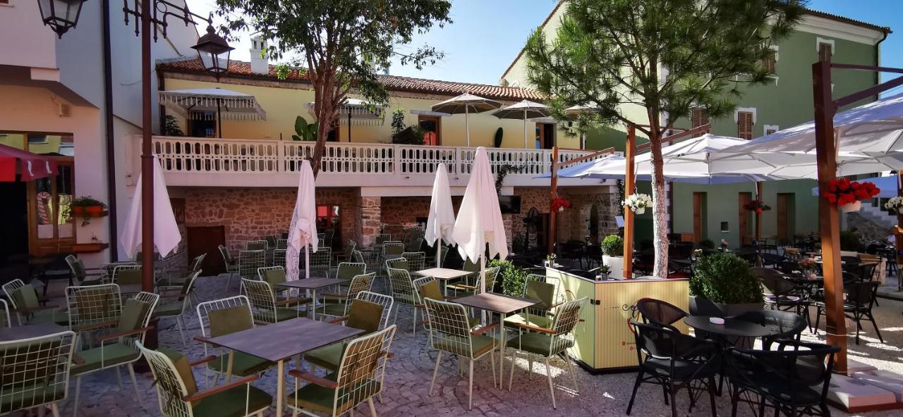 Vlorë Bohemian Boutique Suites מראה חיצוני תמונה