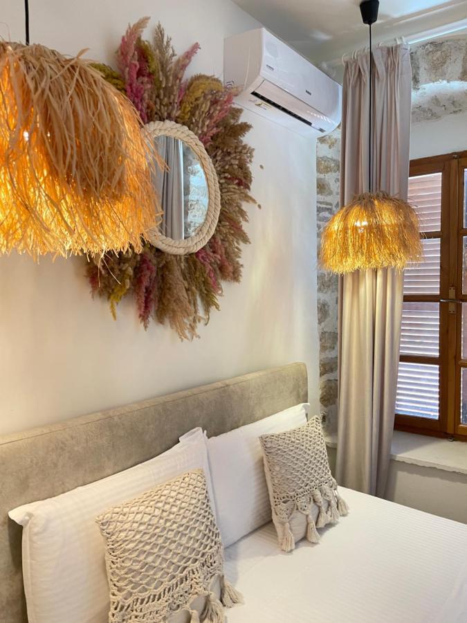 Vlorë Bohemian Boutique Suites מראה חיצוני תמונה